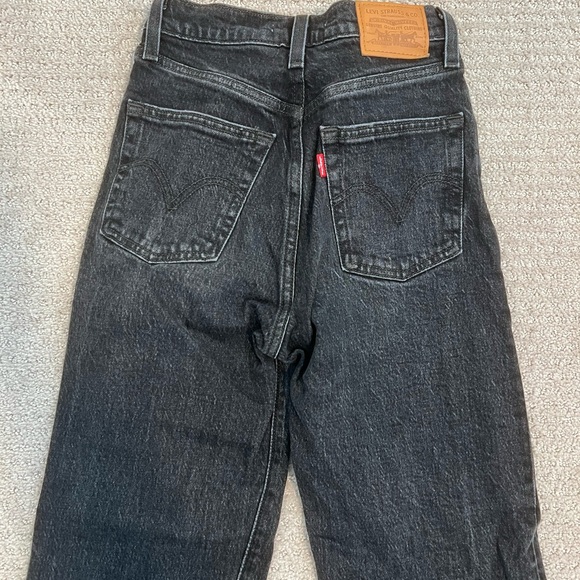 Levi's Ribcage Straight - Picture 5 of 7